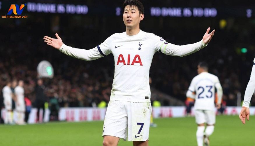 Tiểu sử cầu thủ Son Heung-min – Hành trình từ sân cỏ đến ngôi sao bóng đá thế giới Tiểu sử cầu thủ Son Heung-min – Hành trình từ sân cỏ đến ngôi sao bóng đá thế giới
