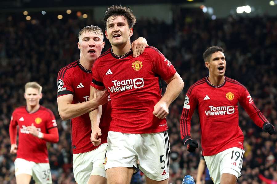 Harry Maguire Trung Vệ Gây Tranh Cãi - Hành Trình Từ Người Hùng Đến Tội Đồ Harry Maguire Trung Vệ Gây Tranh Cãi - Hành Trình Từ Người Hùng Đến Tội Đồ
